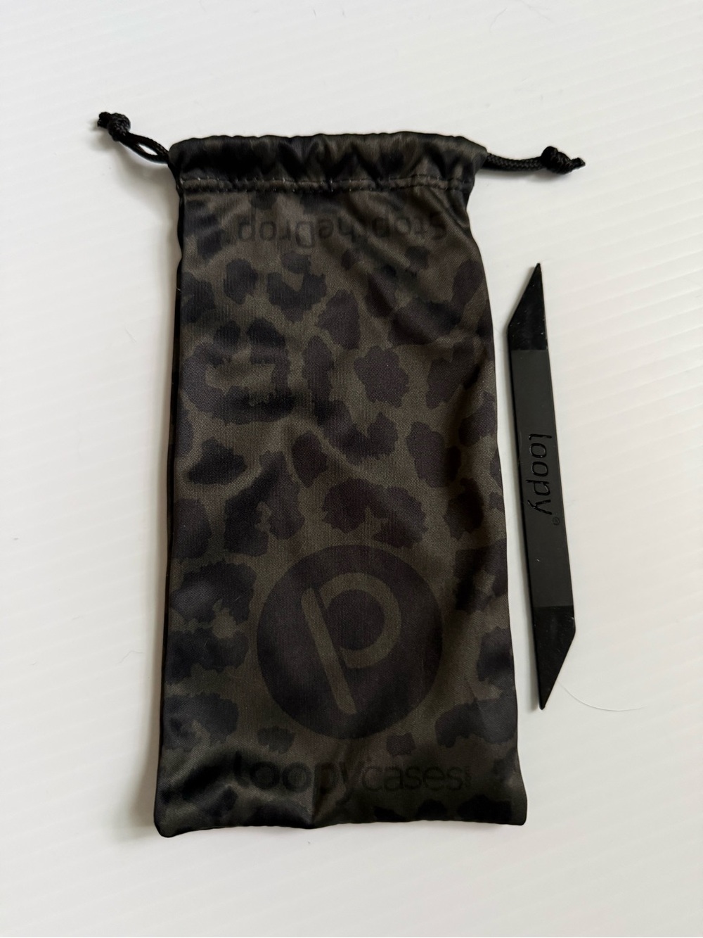 Loopy Case - Picture 3 of 9